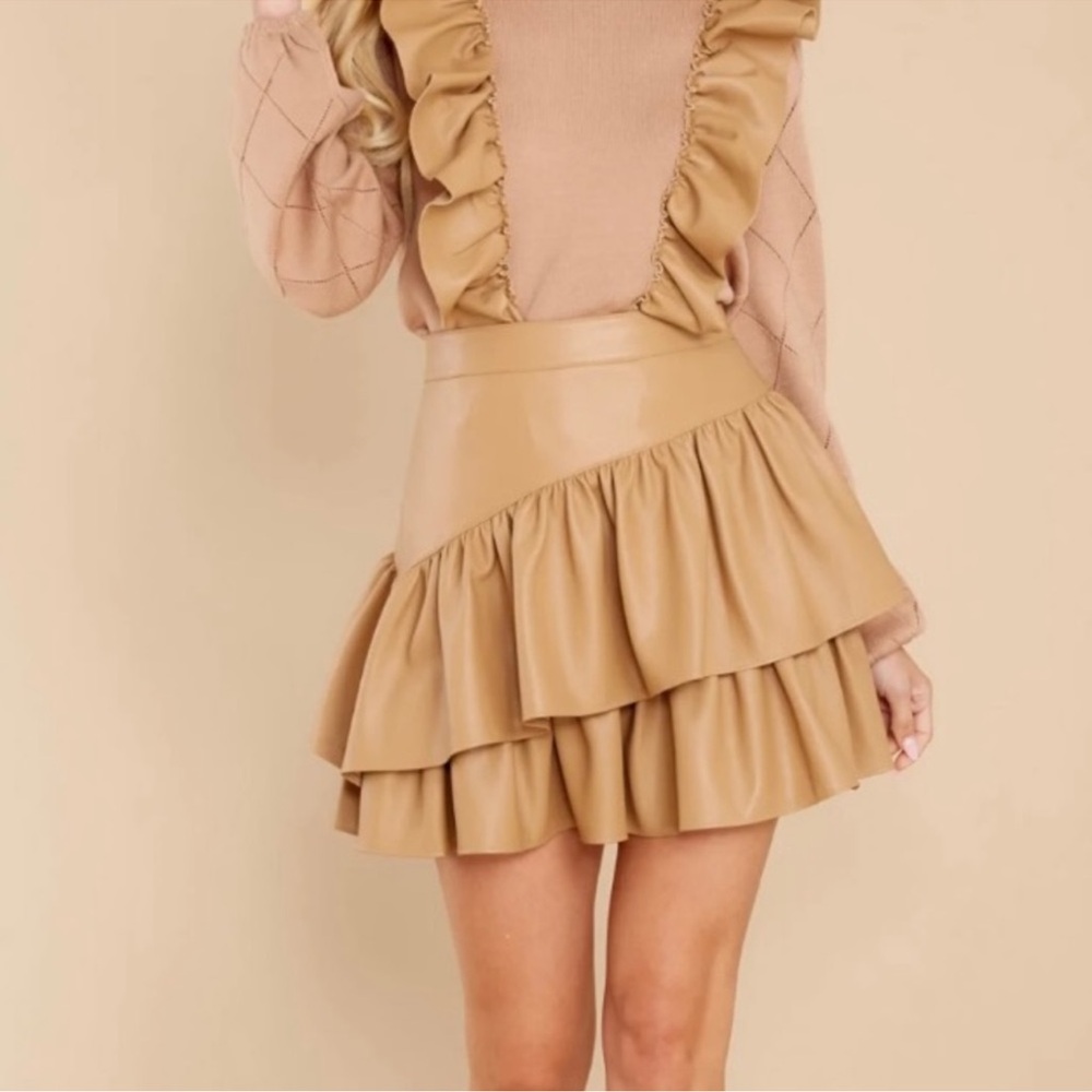 EMILY MCCARTHY FAUX LEATHER TIERED RUFFLE SKIRT WORN ONCE